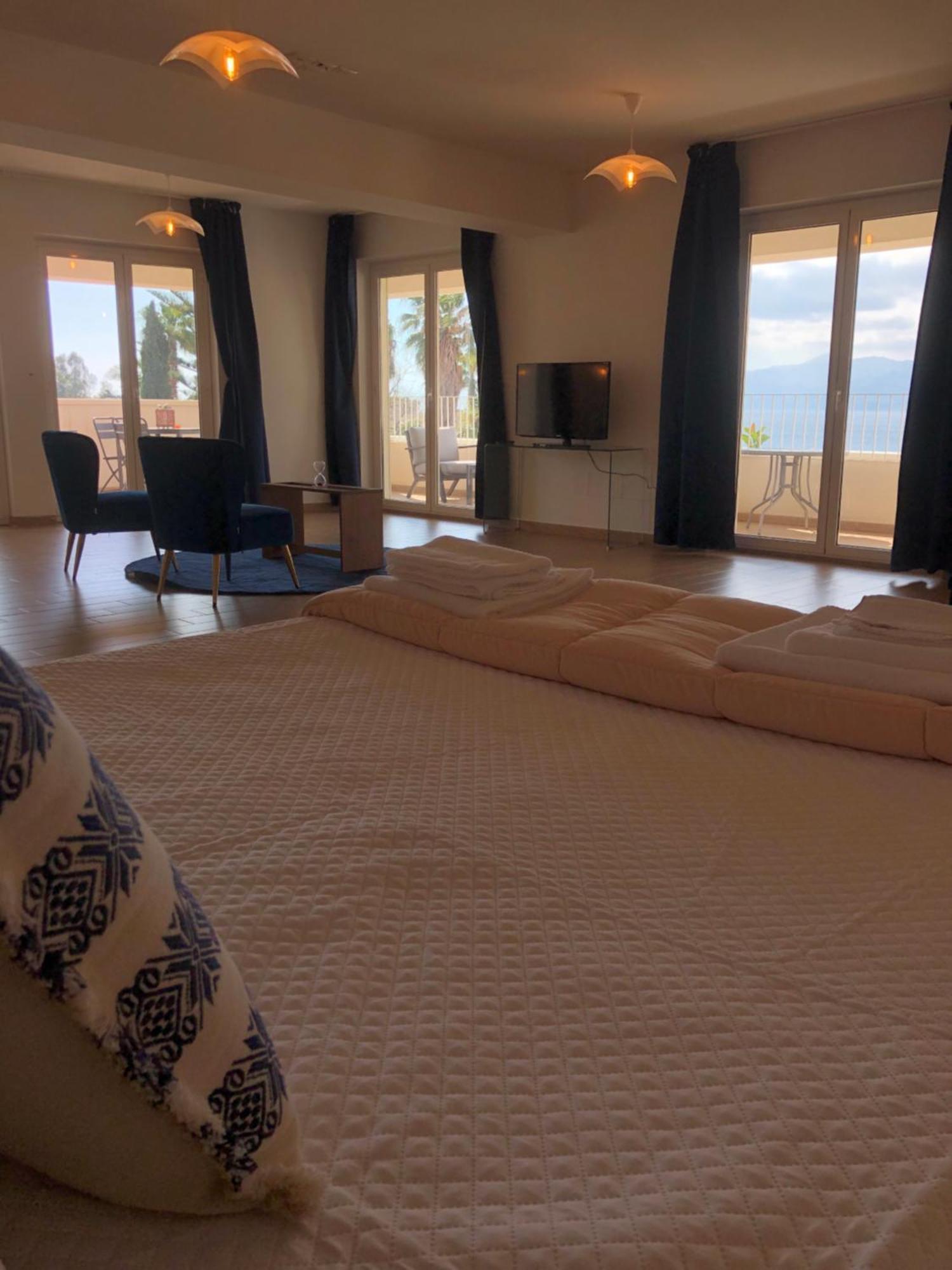 Thalassa Suite & Spa Реджо ди Калабрия Екстериор снимка